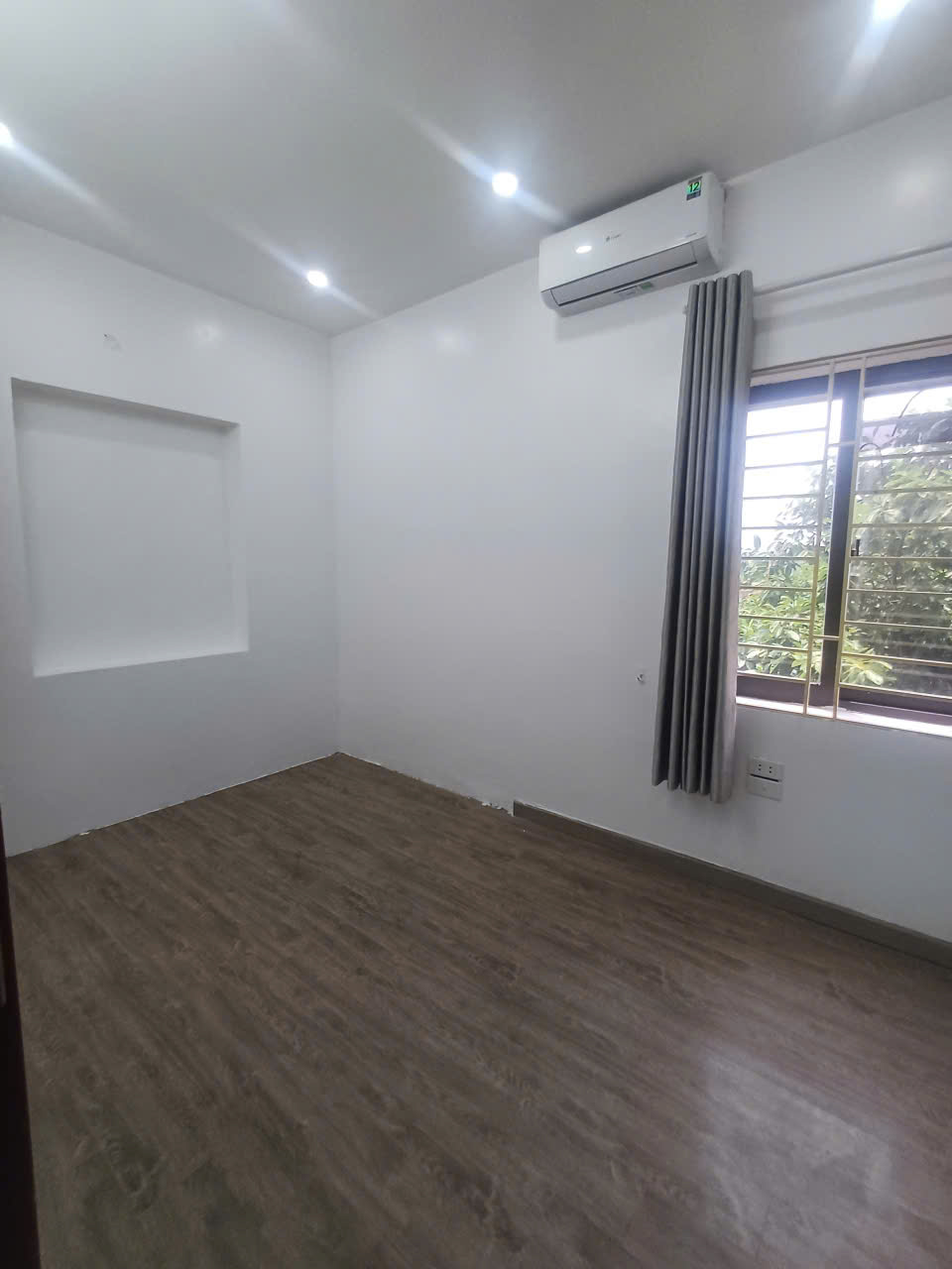 Bán căn hộ Tập thể Kim Đồng, 100m2, 3 ngủ, 2 vệ sinh, 4.85 tỷ sổ đỏ cc - Ảnh 2